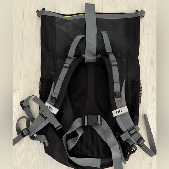 OVERBOARD DRY BAG ~ 25L. - Picture 2 of 6